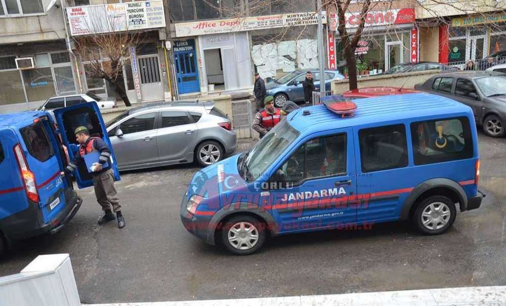 Sosyal Medyadan Cumhurbaşkanına Hakaret Eden Kadın Tutuklandı