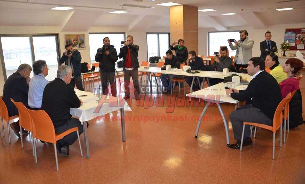 Başhekim Doktorun Kolunu Kırdı İddiası