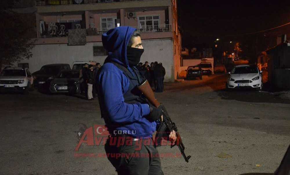 Çorlu'da Zehir Tacirlerine Operasyon