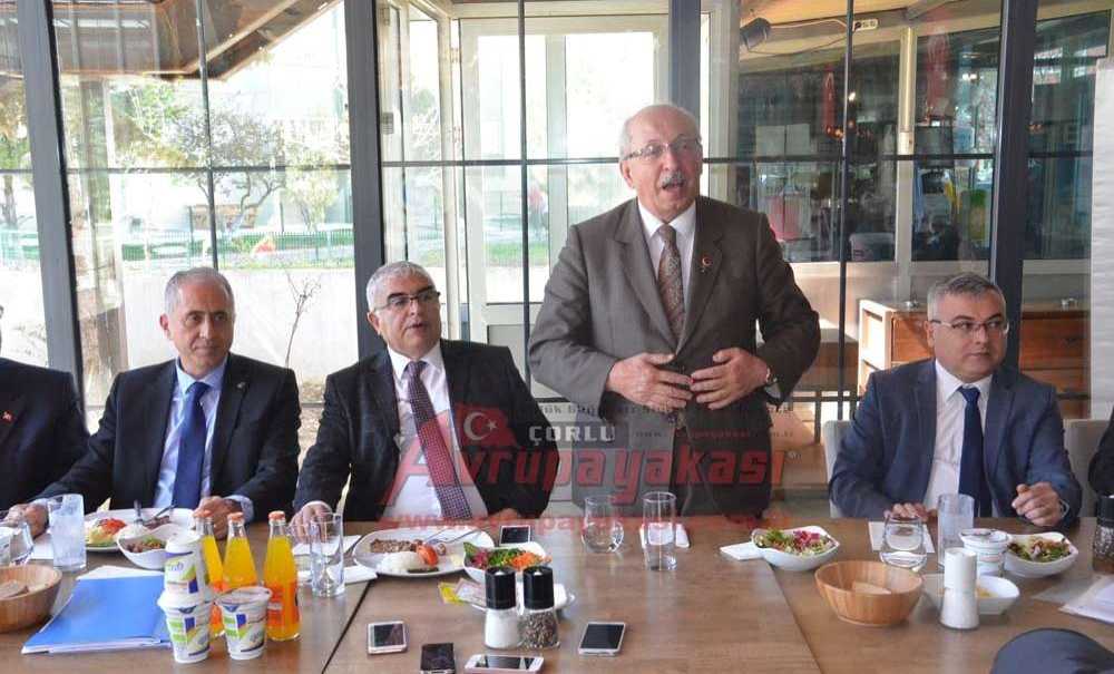 Tekirdağ Büyükşehir Belediye Başkanı Kadir Albayrak Çorlu Basını İle Bir Araya Geldi