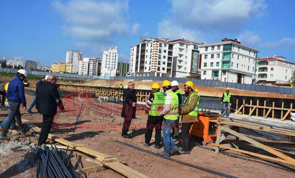 Başkan Albayrak Çorlu Kapalı Pazaryeri İnşaatını İnceledi