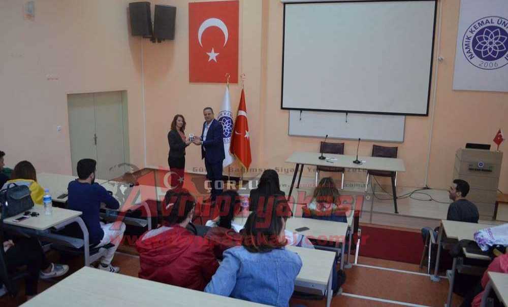 Çorlu Myo Öğrencilerine Tekstil Konferansı