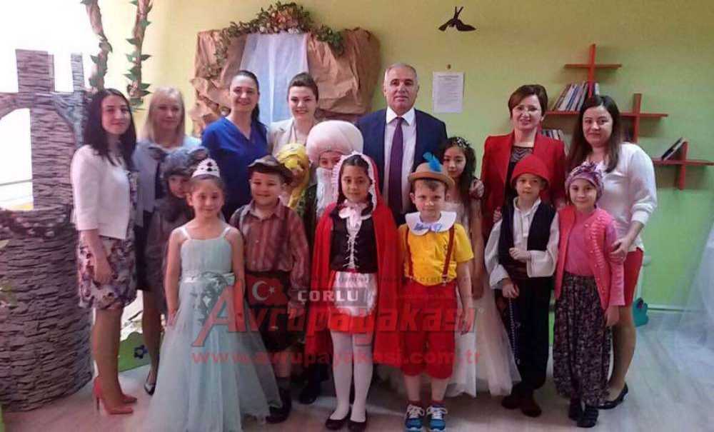 Vali Şenol Engin İlkokul Öğrencilerinden Masal Kahramanları Etkinliği