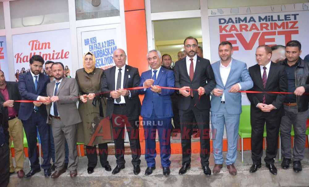 Bakan Yardımcısı Ersoy'dan Çorlu Sinoplular Derneği'ne Ziyaret