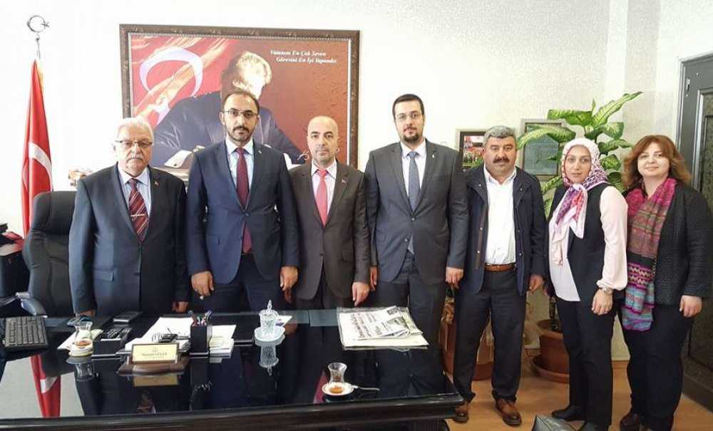 Müdür Güçlü'ye İlk Ziyaret Ak Parti'den