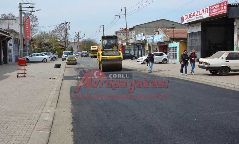 Tekirdağ Caddesi'ne Yeniden Asfalt Serildi