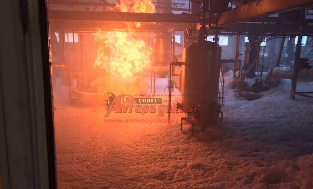 Çerkezköy'de Fabrika Yangını