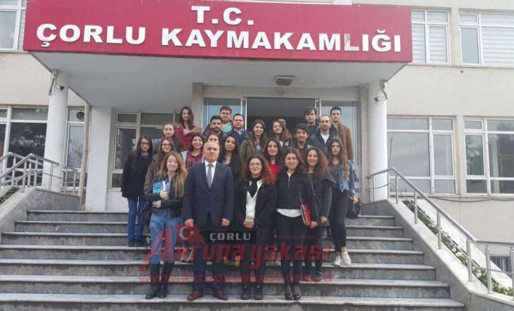 Üniversite Öğrencilerinden Kaymakam Kılıç'a Ziyaret