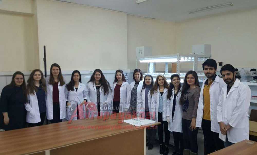 Biyomedikal Mühendisliği Bölümü Öğrencilerinden Başarı