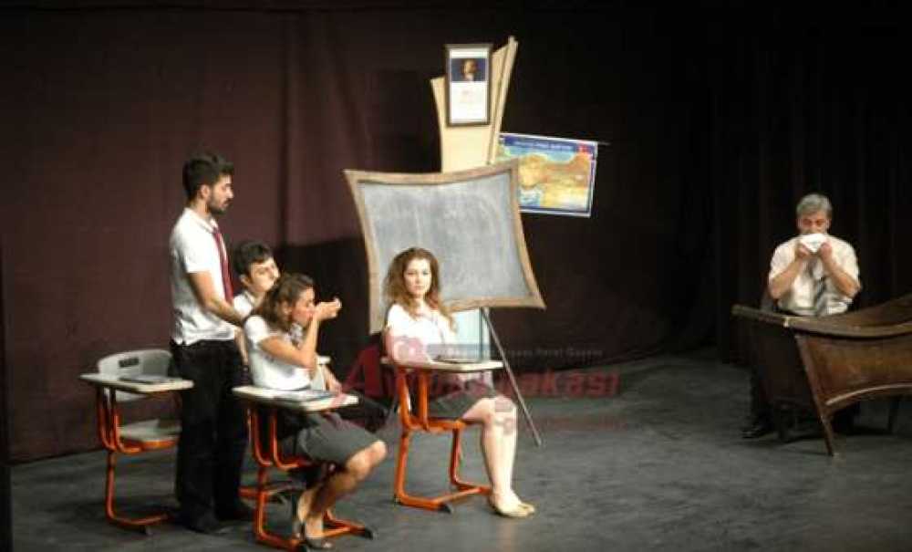 İsim – Şehir - Hayvan Çorlu`da Sahnelendi