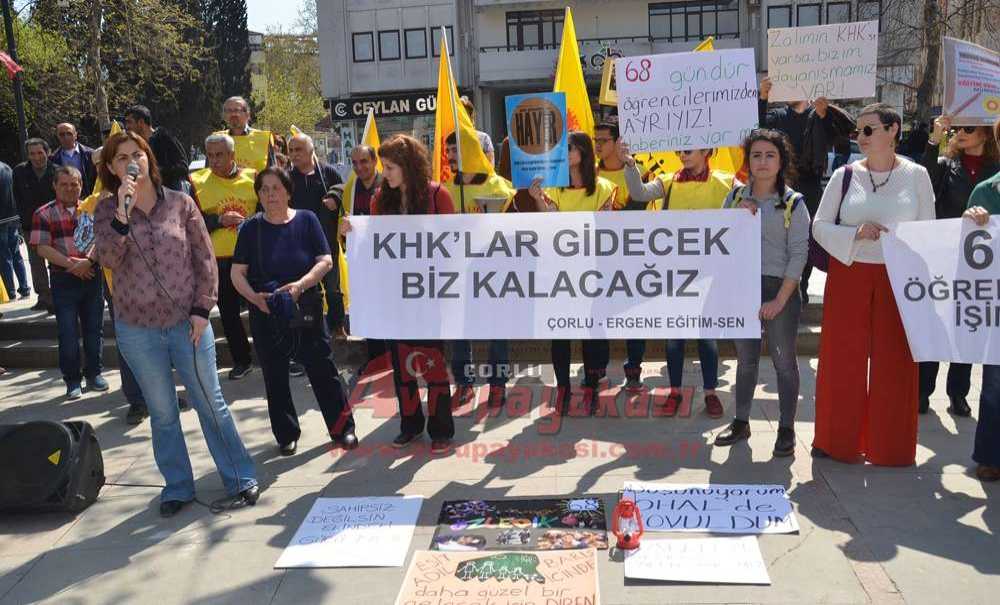 Öğretmenlerden Basın Açıklaması