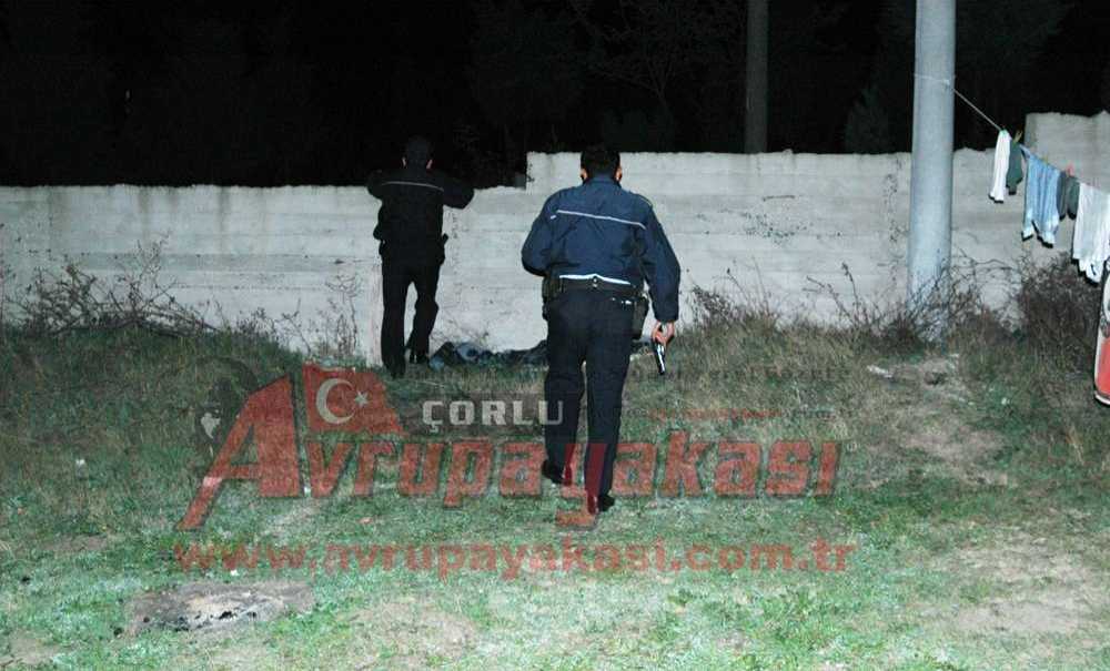 Aranan Şahıslar Sahte Plakalı Tırda Yakalandı