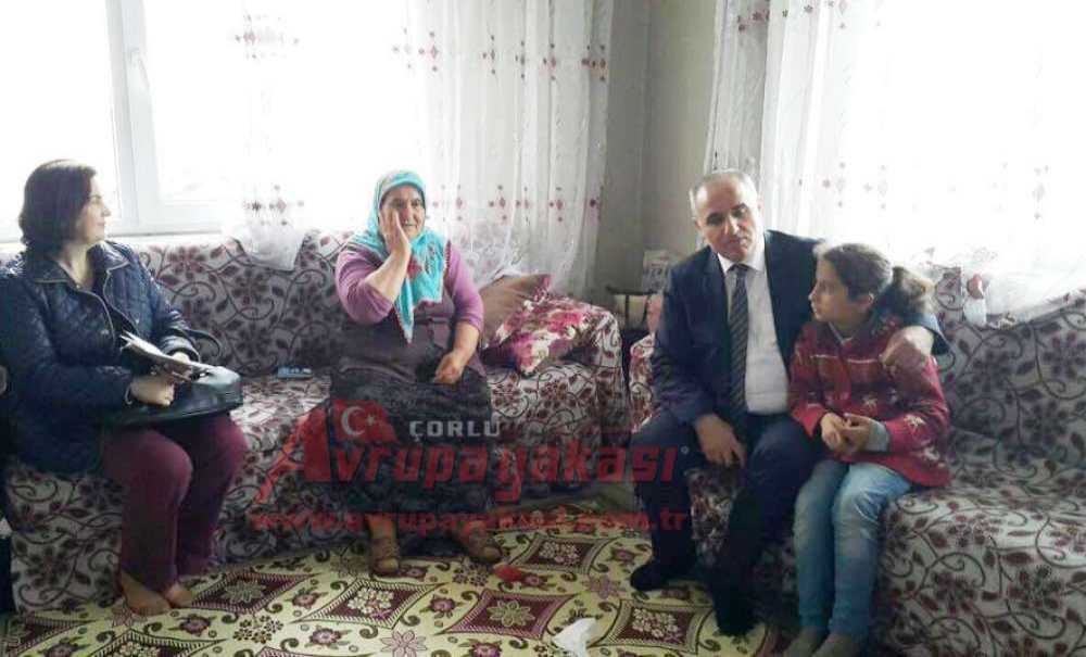 Kaymakam Kılıç Vatandaşları Evlerinde Ziyaret Ediyor