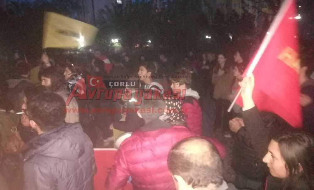 Çorlu'da Referandum Protestosu