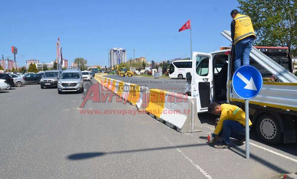 Kavşağa Beton Bariyer