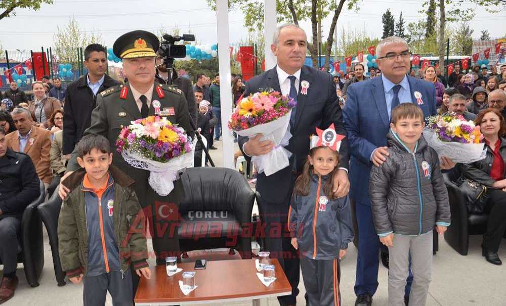 23 Nisan Coşkusu Fevzi Çakmak İlkokulu'nda Yaşandı