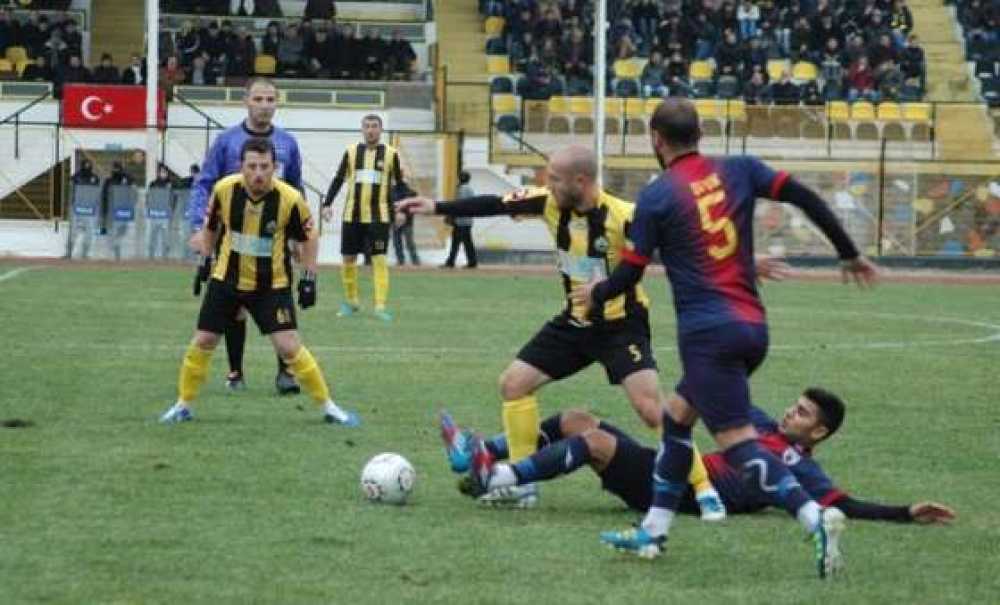 Tekirdağspor İlk Yarıyı 4. Sırada Tamamladı