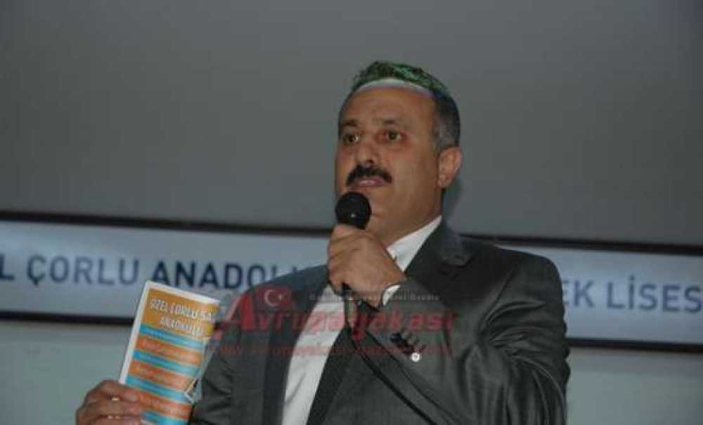 Sağlık Koleji`nden Sağlık Haftası Konferansı