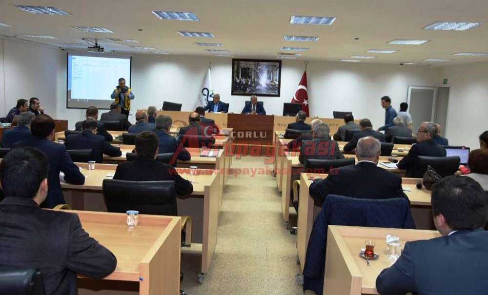 Toplantı Var İcraat Yok