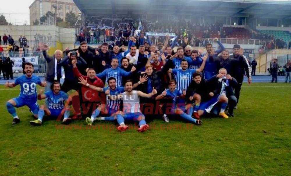 Kaymakam Kızıltoprak'tan Şampiyon Velimeşe'ye Tebrik