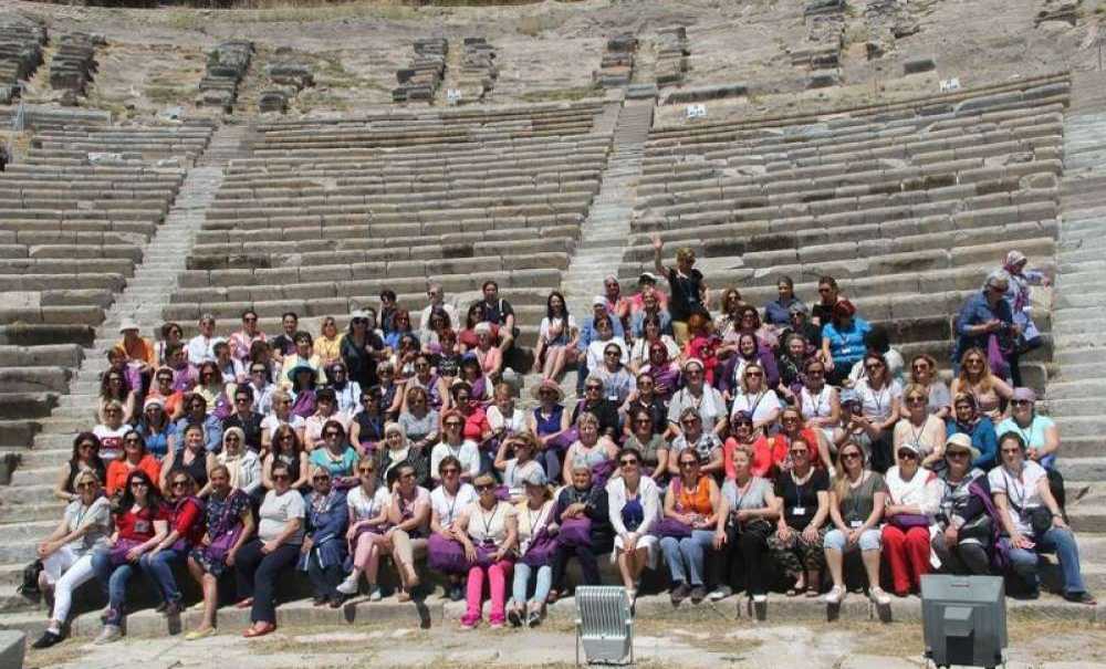 Çorlu Muhtarlar Derneği Başkanı Benek Kadın Muhtarlar Buluşmasına Katıldı