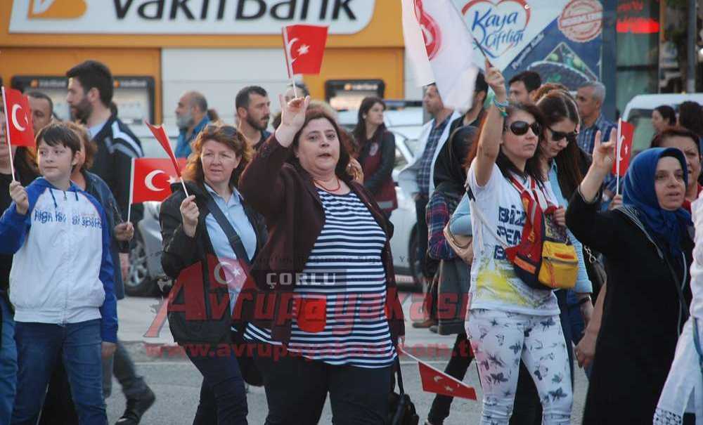Mhp Çorlu İlçe Başkanı Av. Barış Tırpan: “Hiçbir Çakal Türkiye Cumhuriyeti Devletini Raydan Çıkaramayacaktır”
