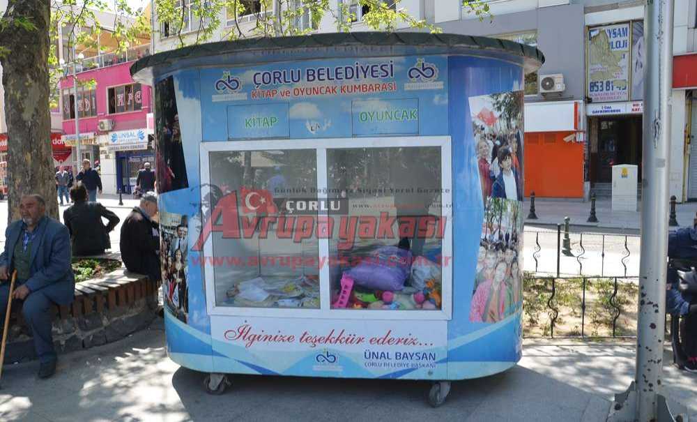 Kitap Ve Oyuncak Kumbarası İlgi Bekliyor