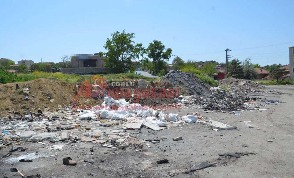 Yine Aynı Yer Yine Aynı Görüntü