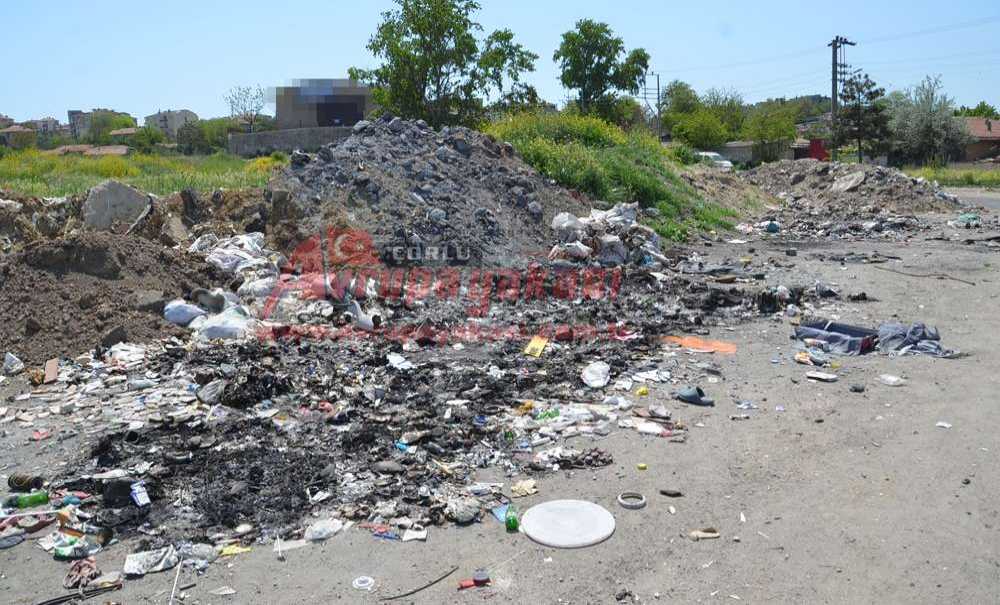 Yine Aynı Yer Yine Aynı Görüntü