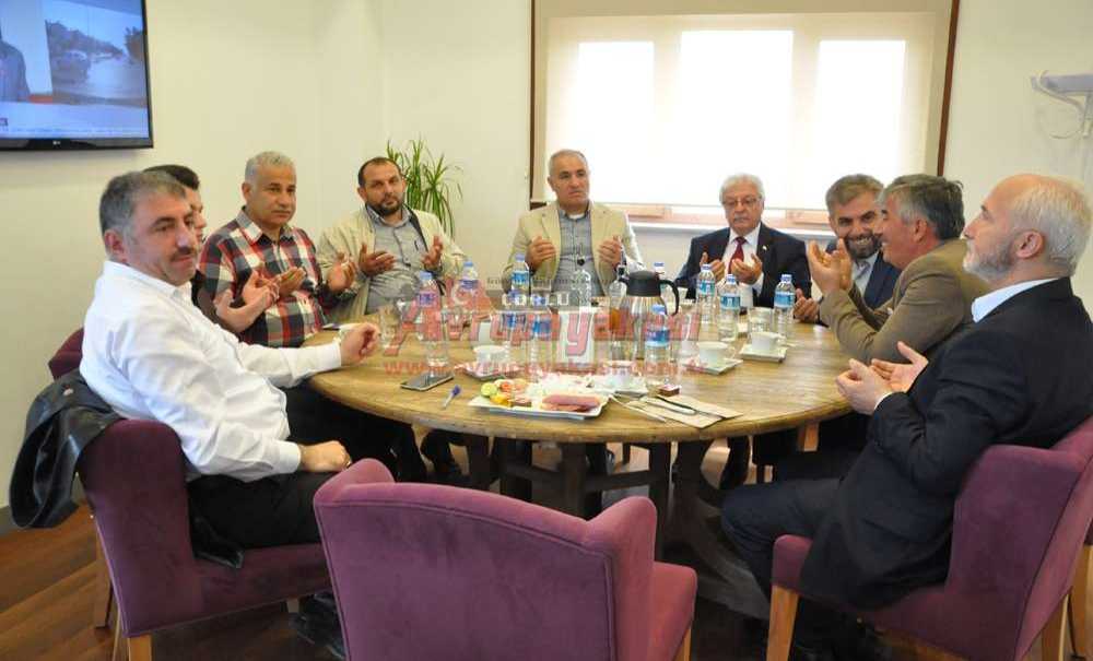 İmam Hatip Ortaokulu Teog Başarısını Kutladı