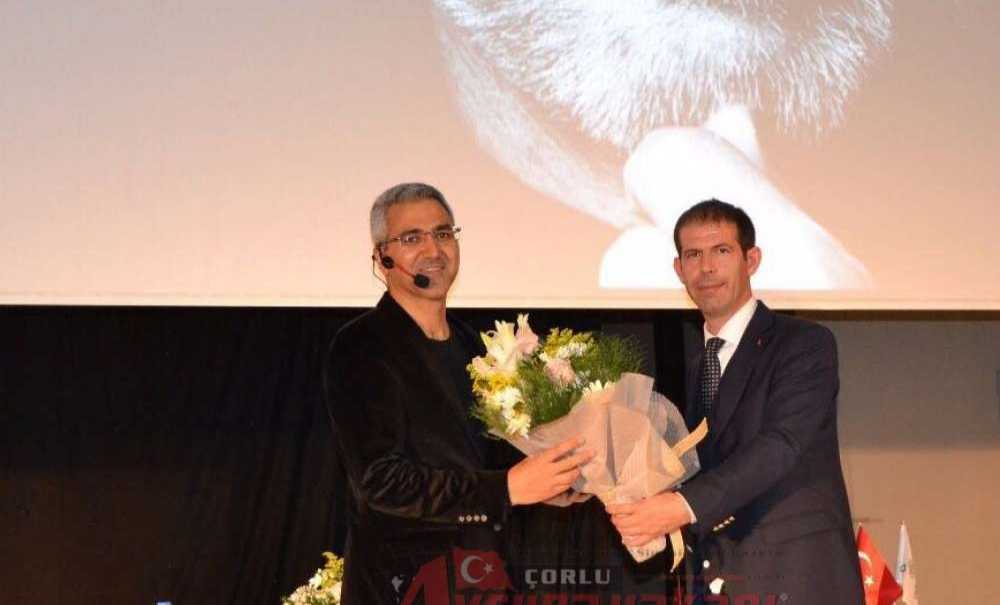 Mümin Sekman'dan Başarı Konferansı