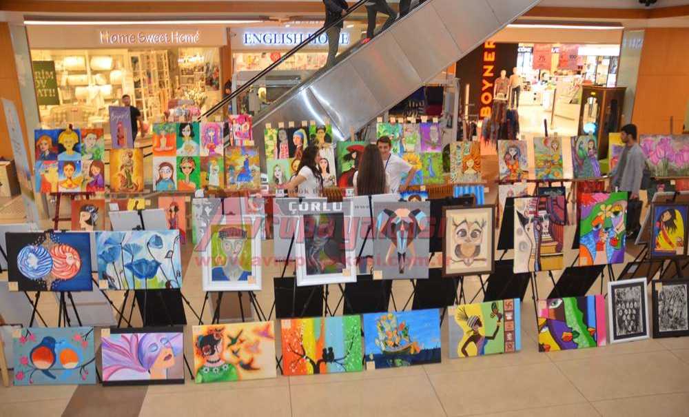 Öğrencileri Sanata Teşvik İçin Destek Şart