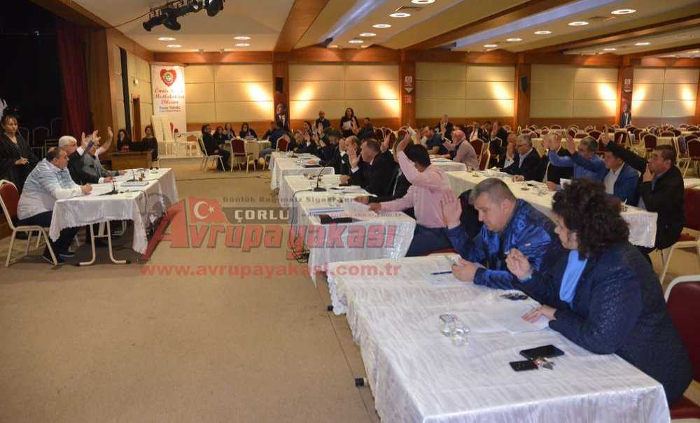 Ergene Belediye Meclisi'nin Gider Bütçesi 1 Oy Farkla Kabul Edildi