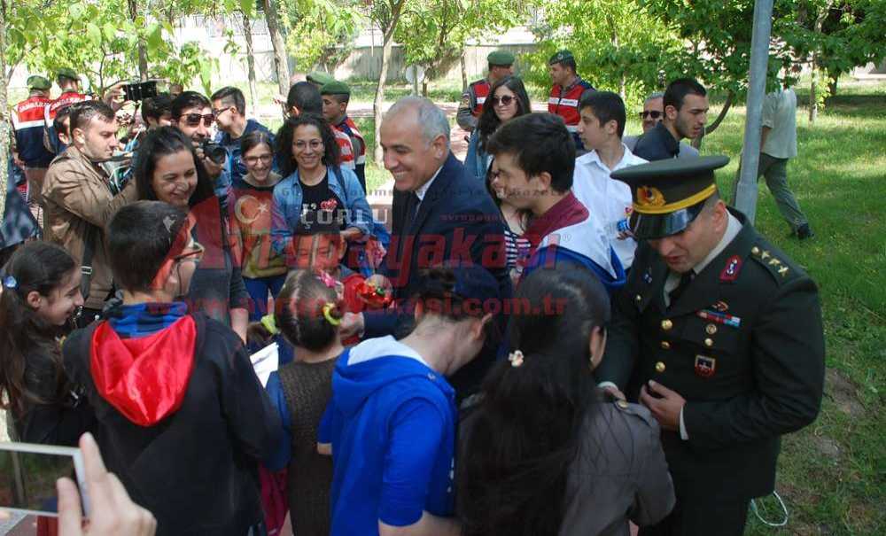 Jandarmadan Öğrencilere Trafik Eğitimi