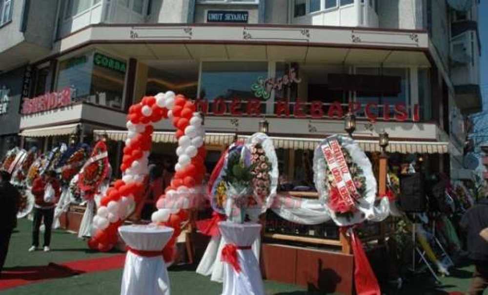 Çiçek İskender Açıldı