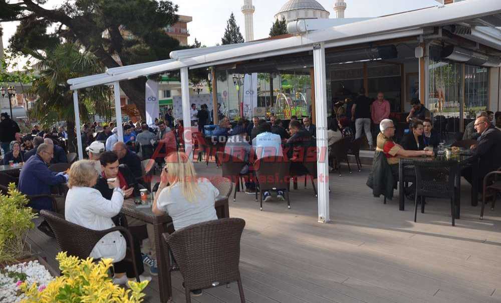 Kitap Kafe Resmen Açıldı