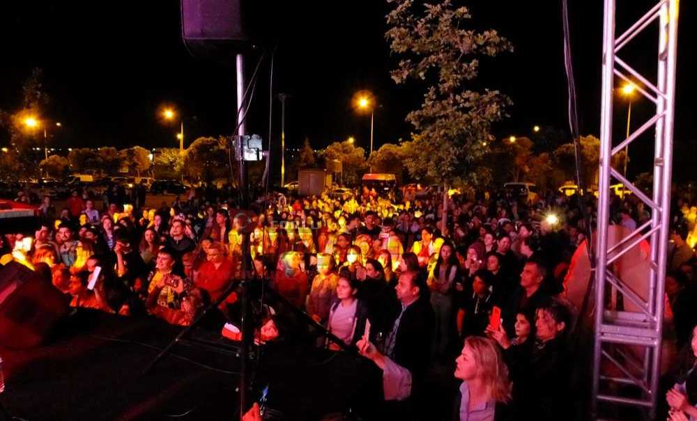 Eğitim Kermesinde Muhteşem Konser