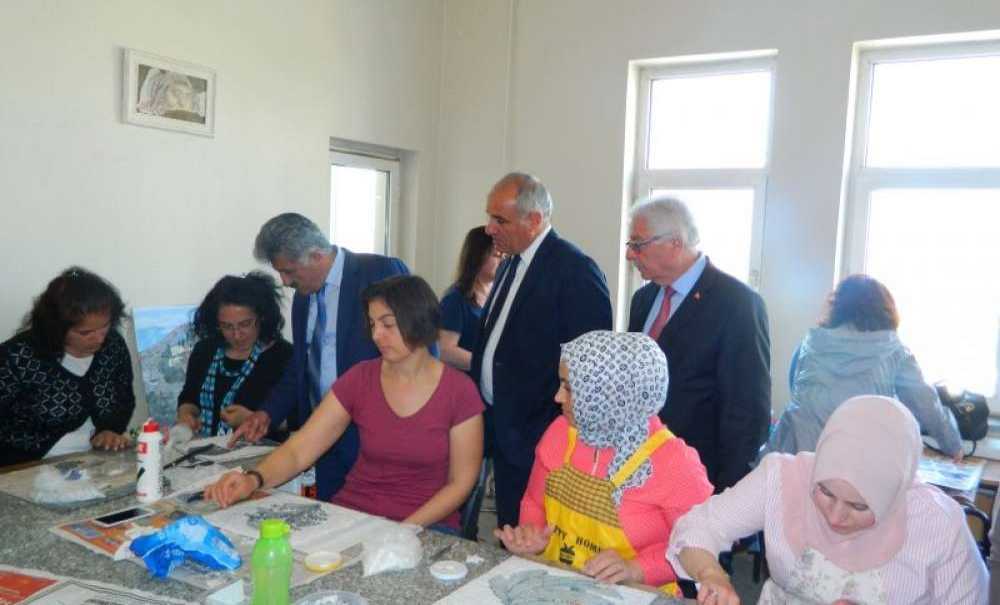 Hayat Boyu Öğrenme Genel Müdürü Altunel'den Çorlu Ziyareti