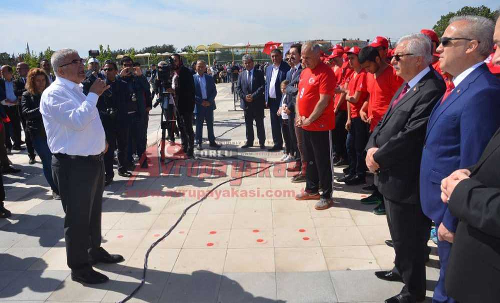 19 Mayıs'a Coşkulu Kutlama