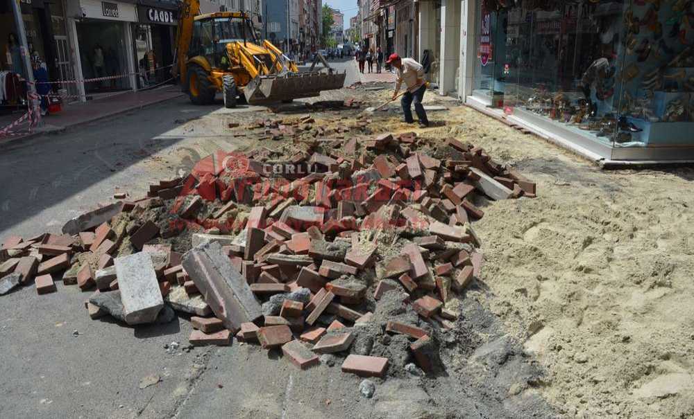 Çorlu Belediye Başkan Yardımcısı Ahmet Sarıkurt: “Kumyol Caddesi Etaplar Halinde Yapılacak”