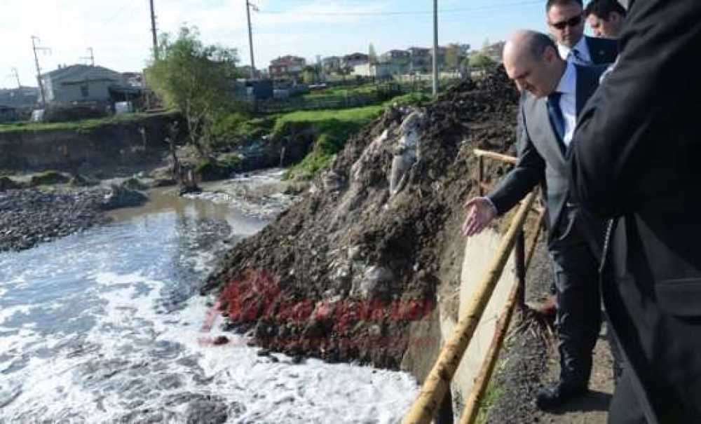 Bakan Bayraktar Çorlu Deresini İnceledi
