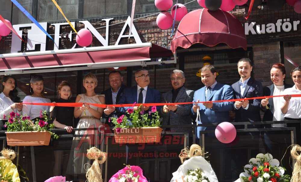 Lena Kuaför Yeni Yerinde