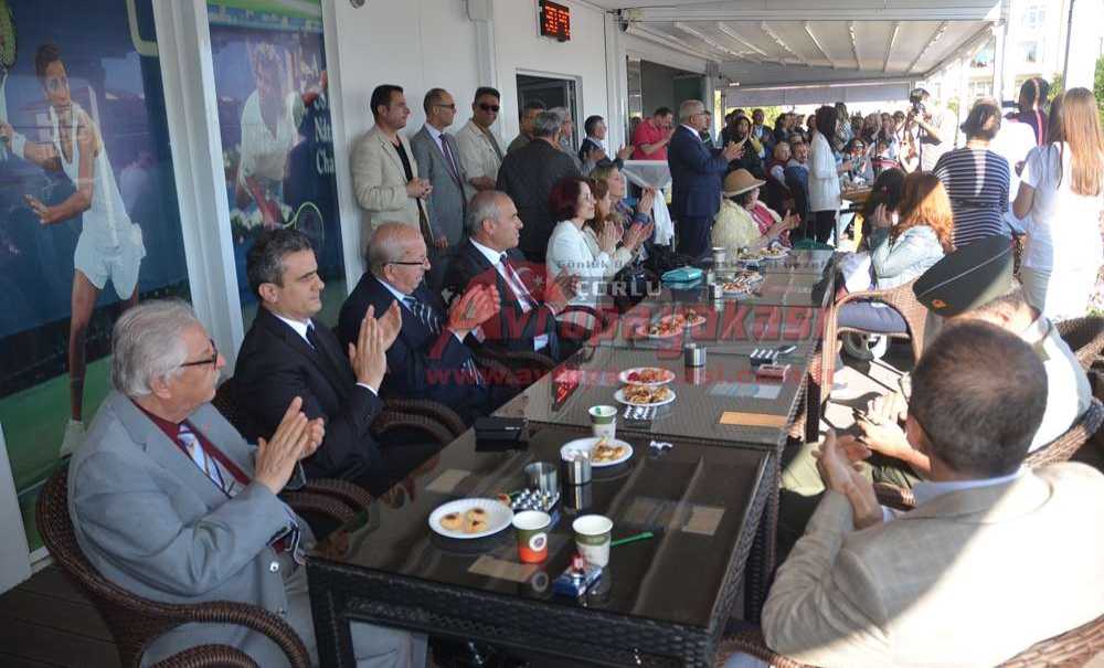 Tenis Kompleksi Ve Tenis Kafe Açıldı