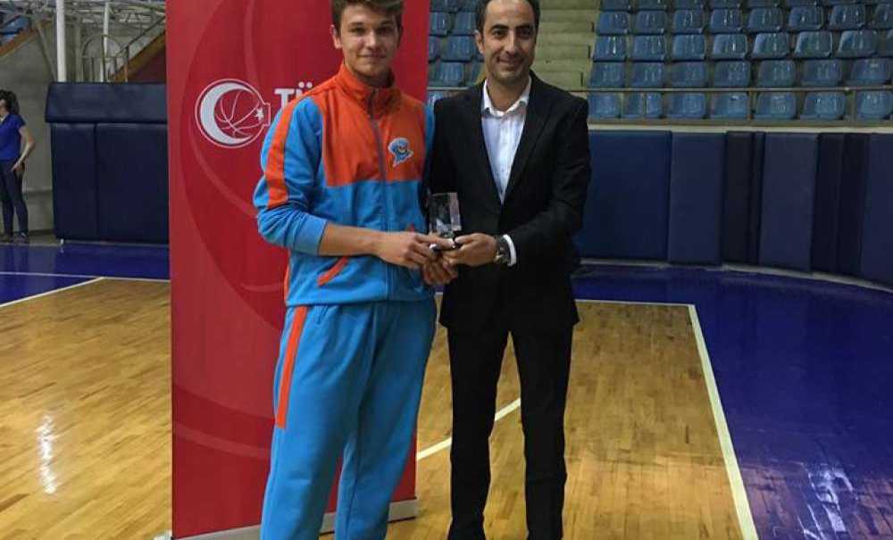 Türkiye'nin En İyi Guard Ve Pivotu Çorlu'dan