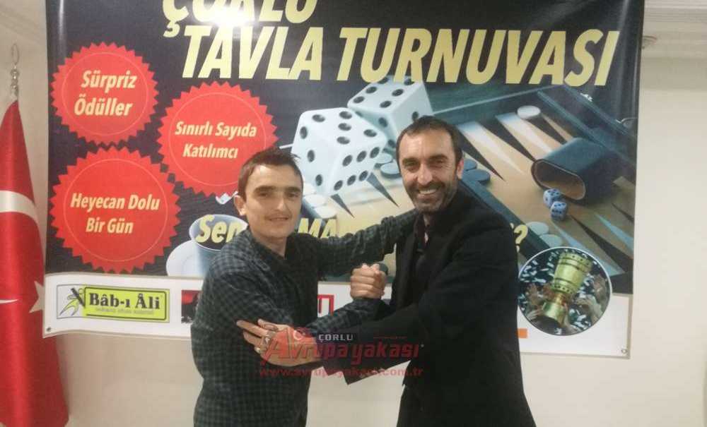 Çorlu'da Tavla Turnuvası Düzenlendi