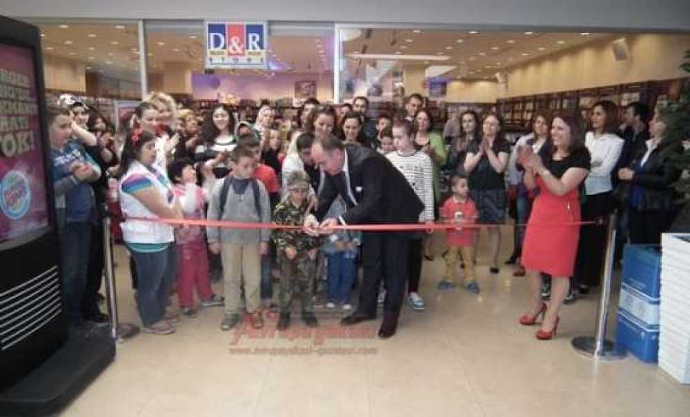 Nergis Özel Eğitim Ve Rehabilitasyon Merkezi`nden Kermes