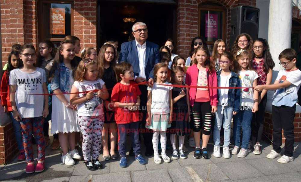 Belediye Kursiyerlerinden Yılsonu Sergisi