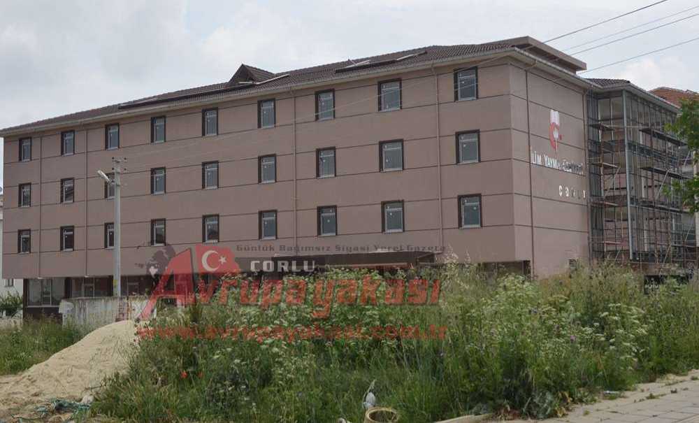 İlim Yayma Cemiyeti Çorlu Şubesi'nin Yurt Binası Tamamlanma Aşamasına Geldi