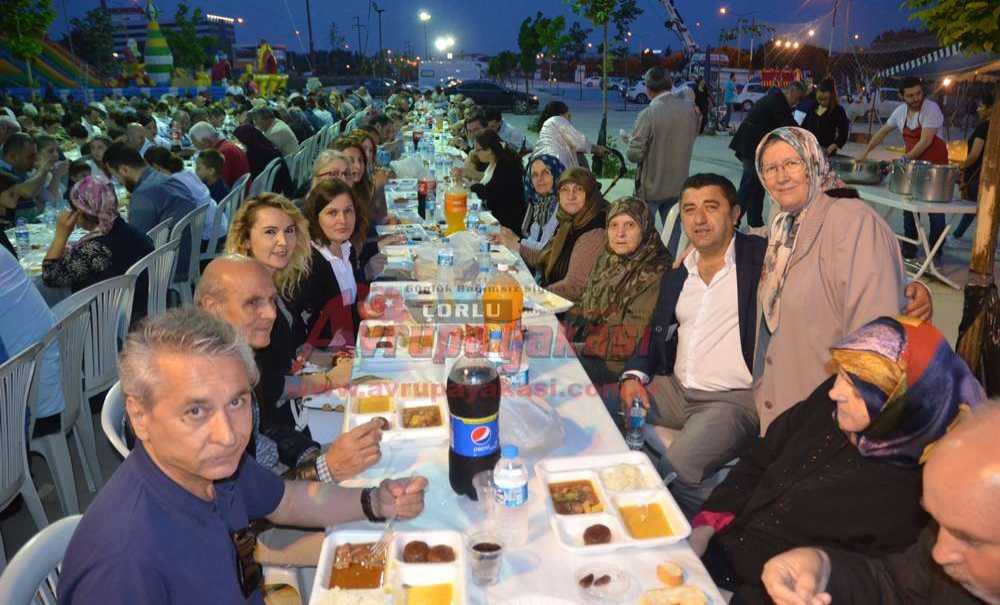 Eğitim Kermesine Büyük İlgi