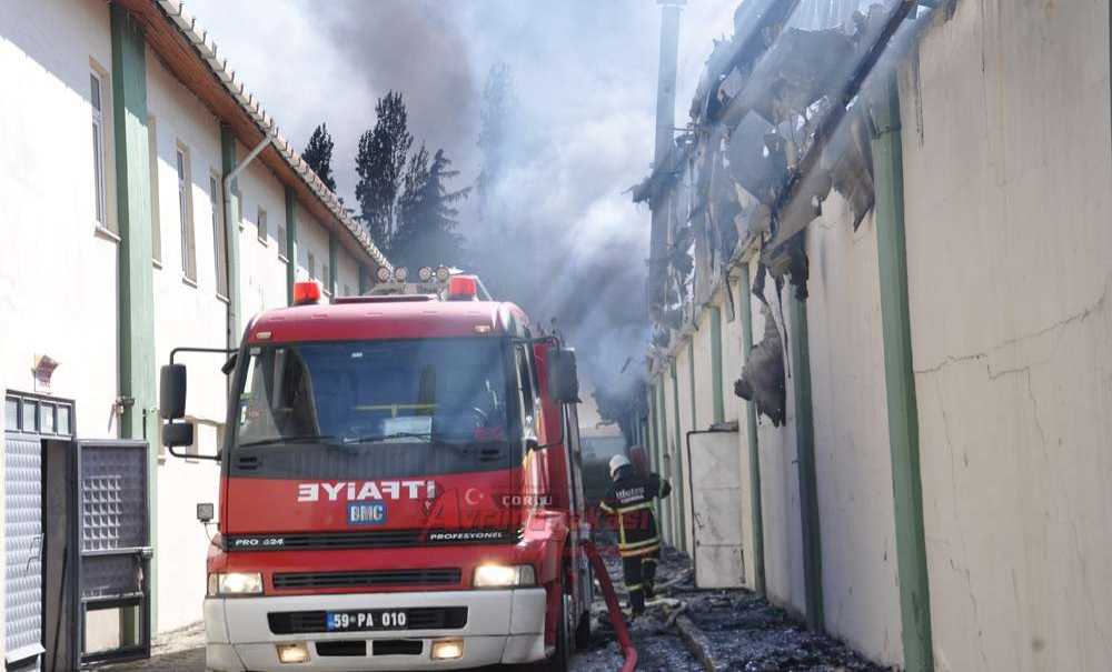 Ergene'de Fabrika Yangını
